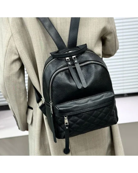 Жіночий шкіряний рюкзак Tiding Bag TD-949134 компактний зі стьобаною кишенею, чорний